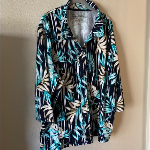 Plus size women’s blazer - Picture 1 of 8
